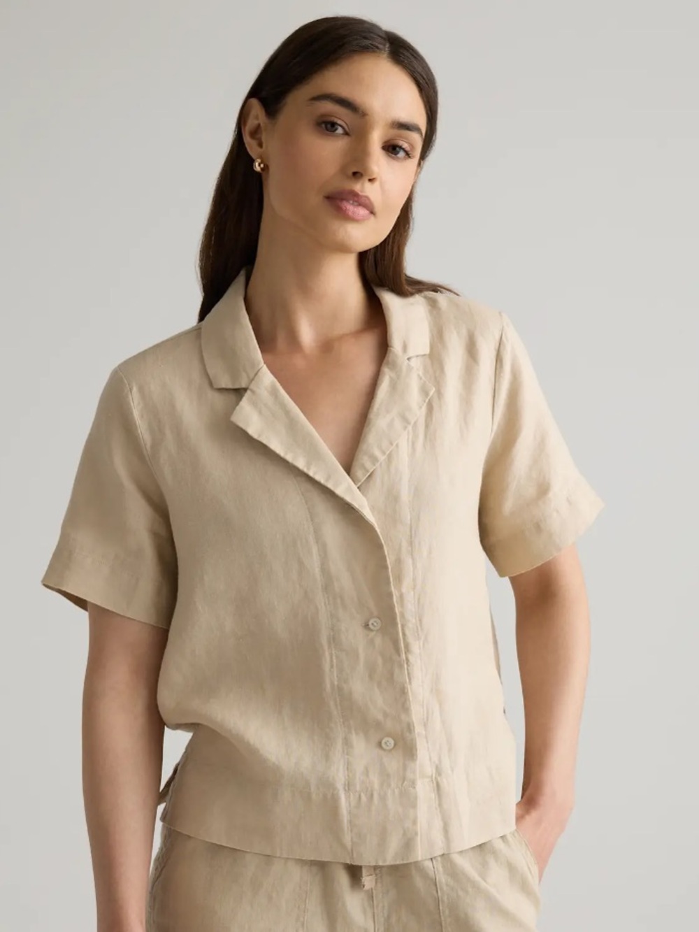 Quince  Women's Small Organic Linen Beige Short-Sleeve Button-Up Top